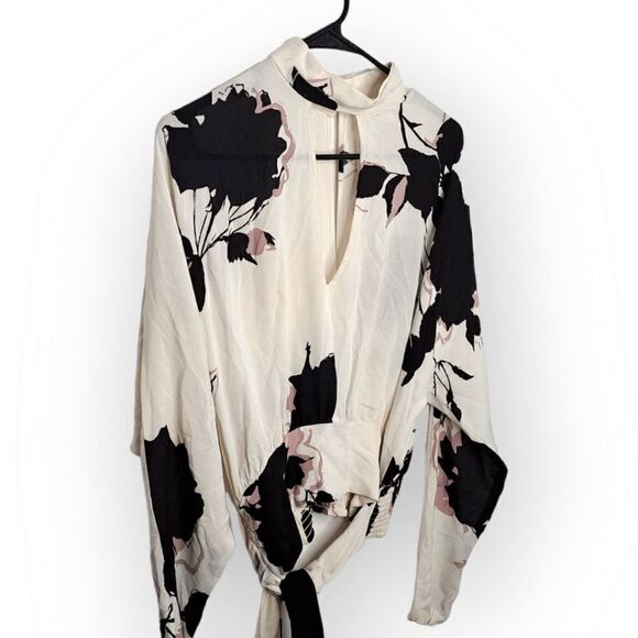 Free People Say You Love Me Printed Blouse in Ivory size Small - Picture 4 of 9